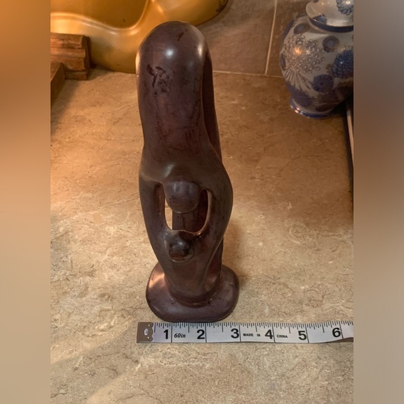 mother and child abstract figure - Picture 6 of 7